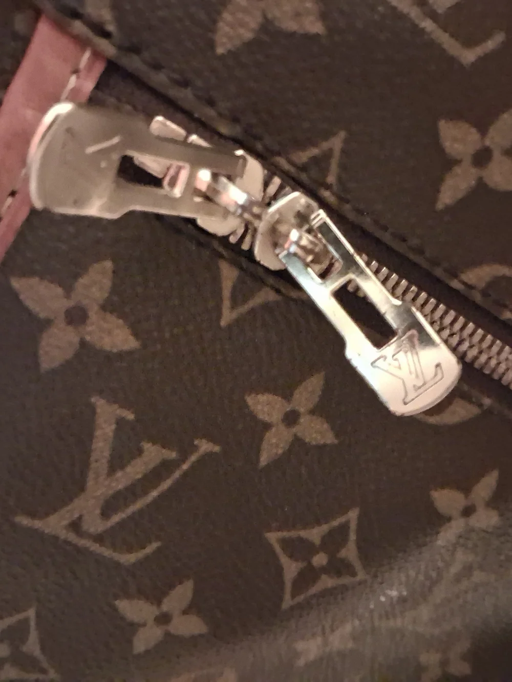 Authentic Louis Vuitton Monogram Canvas Suit/Garment Bag with Leather Trim (USA)